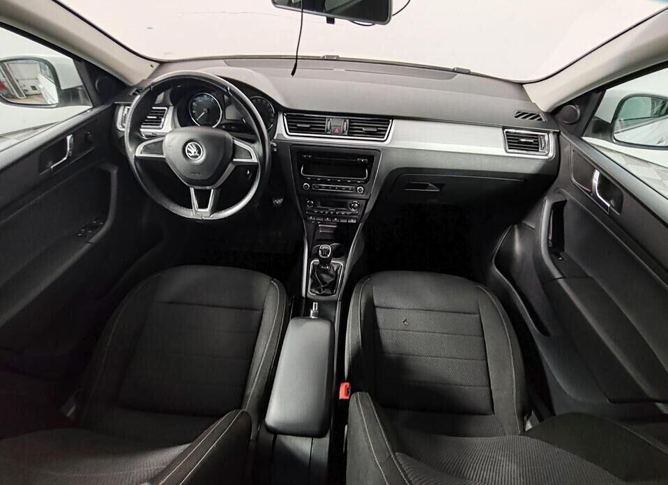 Skoda Rapid, I 1.6 MT (105 л.с.)