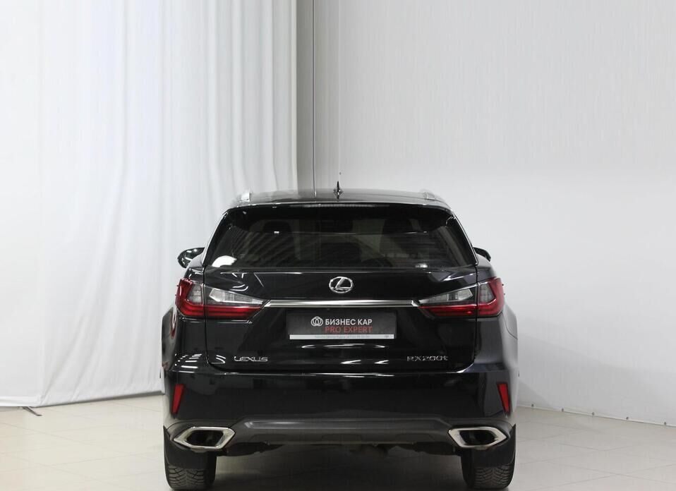 Lexus RX, IV 200t 2.0 AT (238 л.с.) 4WD