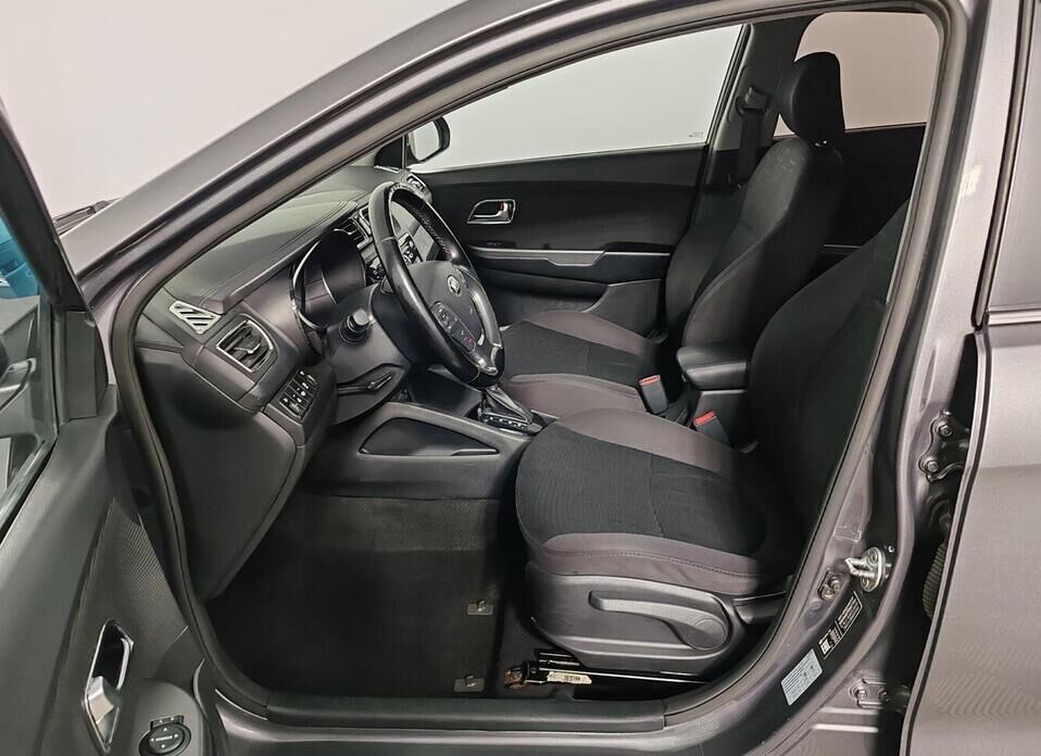 Kia Rio, III Рестайлинг 1.6 AT (123 л.с.)
