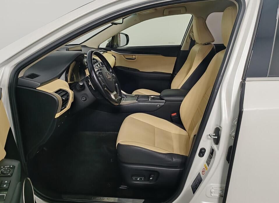 Lexus NX, I Рестайлинг 200 2.0 CVT (150 л.с.) 4WD