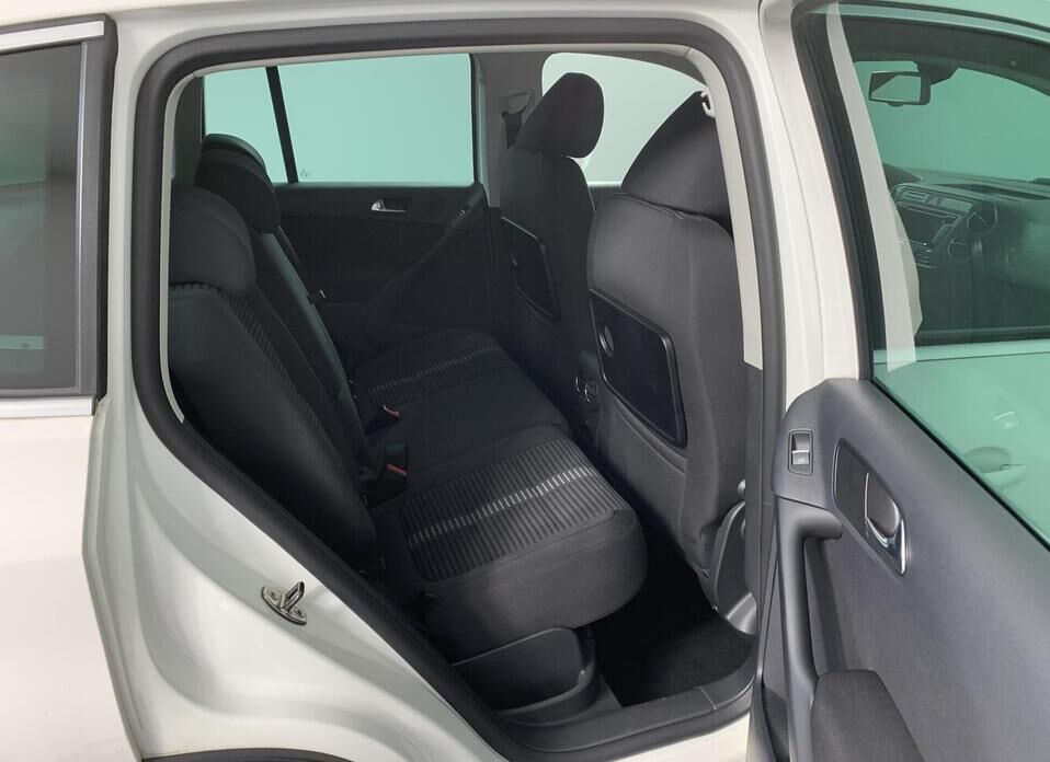 Volkswagen Tiguan, I 2.0 AT (170 л.с.) 4WD