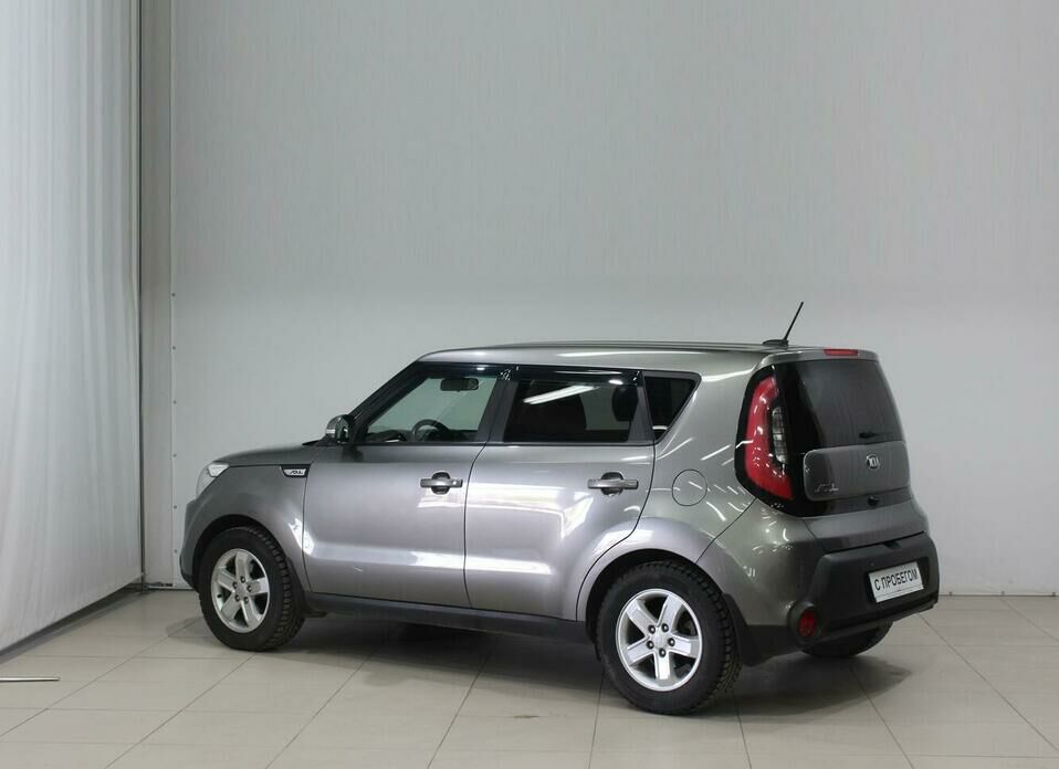 Kia Soul 1.6 AT (124 л.с.)