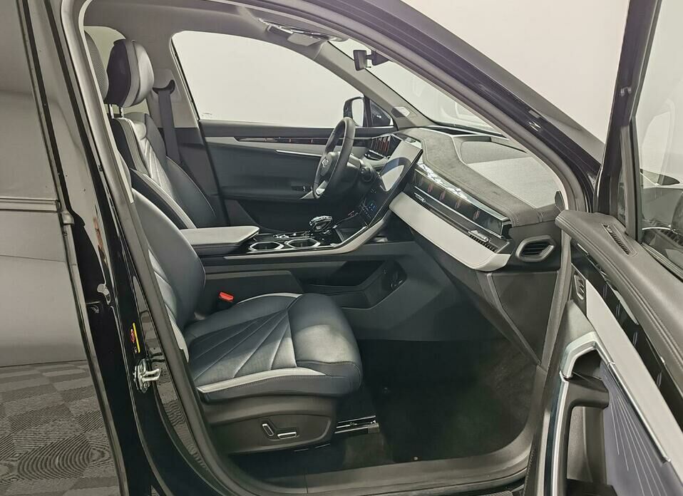 Geely Atlas 2.0 AT (200 л.с.) 4WD