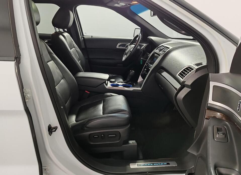 Ford Explorer, V 3.5 AT (249 л.с.) 4WD