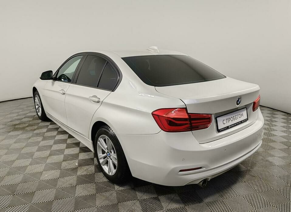 BMW 3 серии 318i 1.5 AT (136 л.с.)