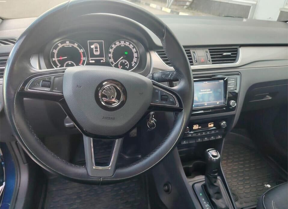 Nissan Almera Classic, I 1.6 AT (107 л.с.)