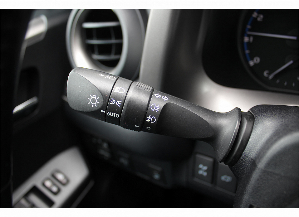 Toyota RAV4, IV (CA40) Рестайлинг 2.0 CVT (146 л.с.) 4WD