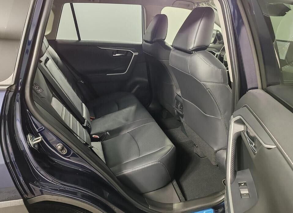 Toyota RAV4, V (XA50) 2.0 CVT (173 л.с.) 4WD