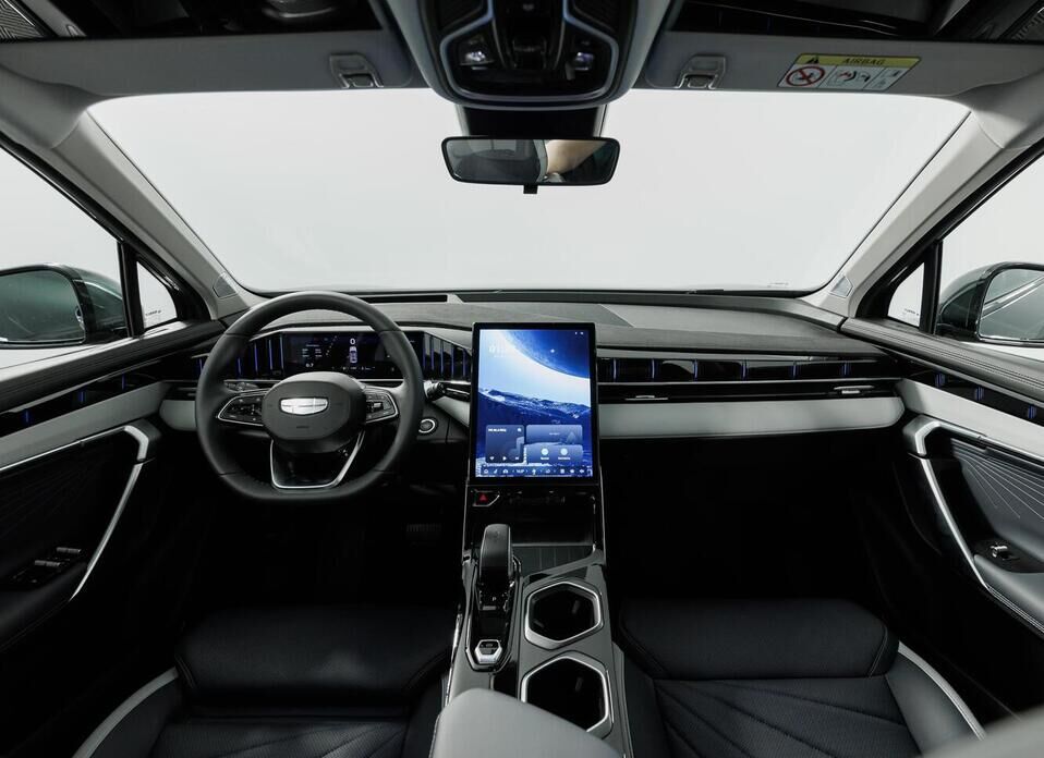 Geely Atlas, II 2.0 AT (200 л.с.) 4WD