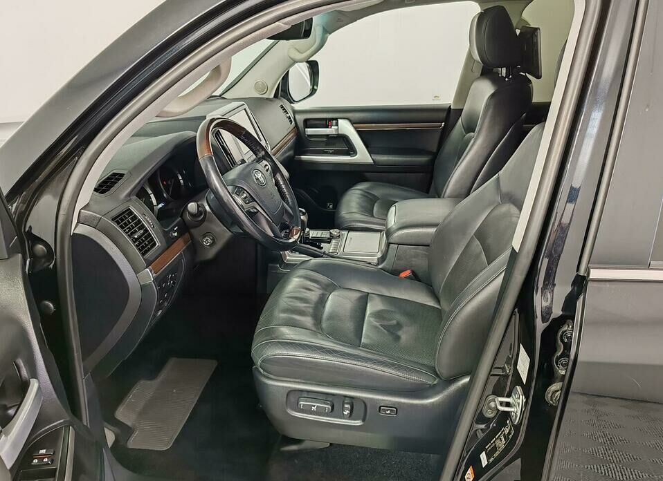 Toyota Land Cruiser 4.6 AT (309 л.с.) 4WD
