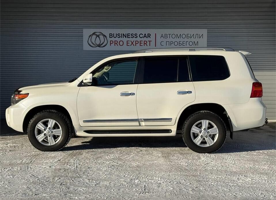 Toyota Land Cruiser, 200 Series Рестайлинг 1 4.5d AT (235 л.с.) 4WD