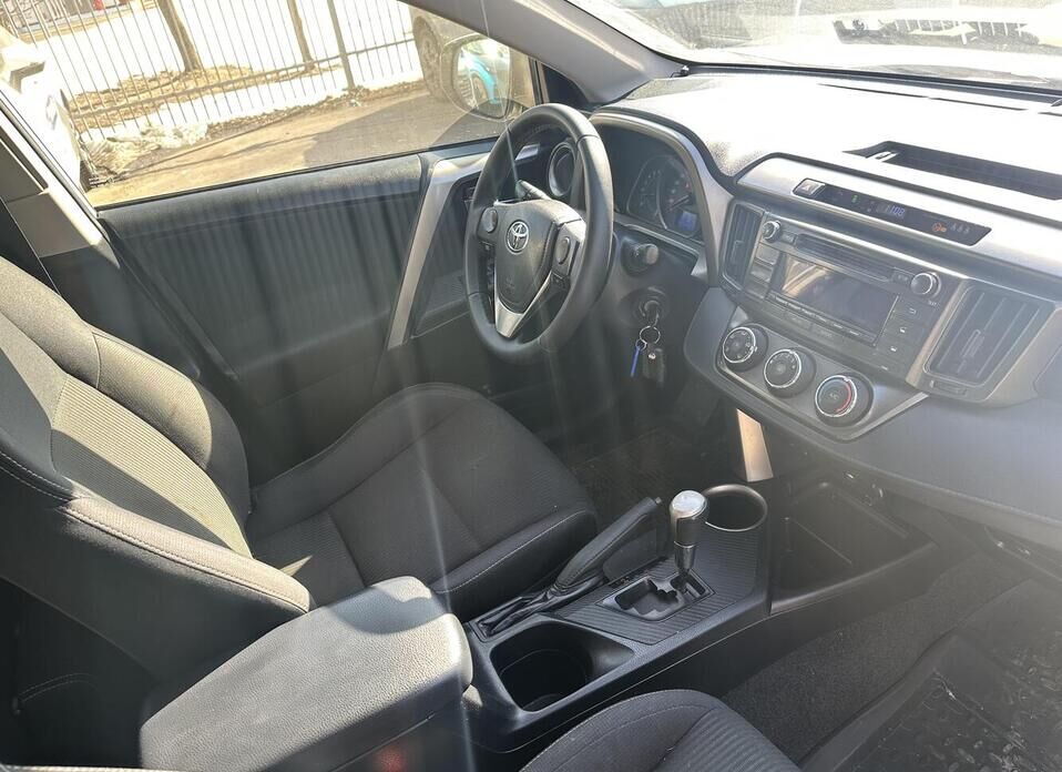 Toyota RAV4, IV (CA40) 2.0 CVT (146 л.с.)