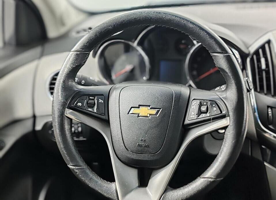 Chevrolet Cruze, I Рестайлинг 1.4 AT (140 л.с.)