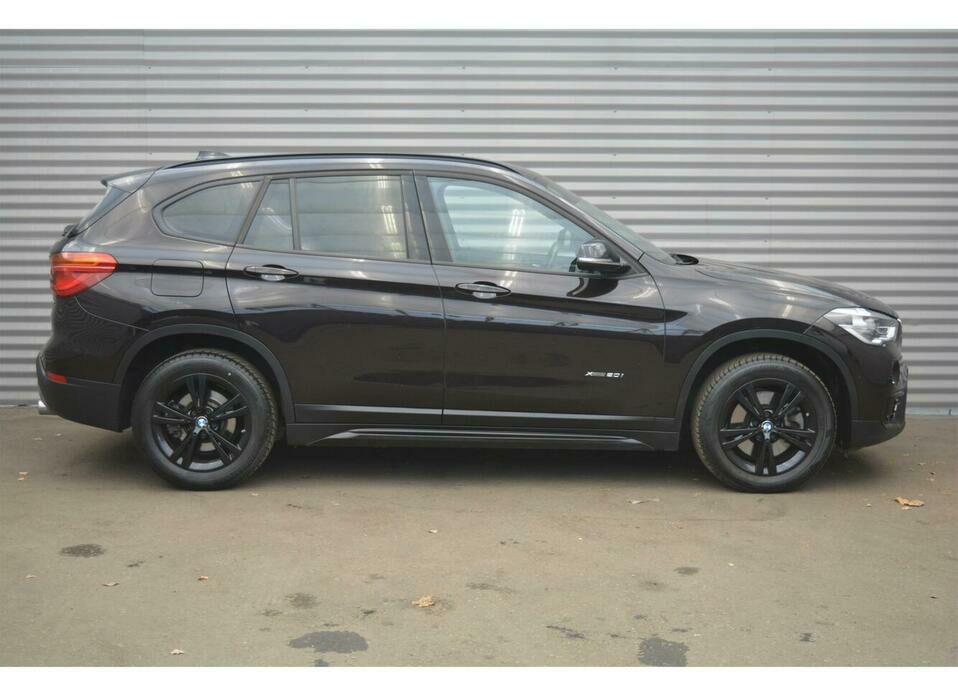 BMW X1 20i xDrive 2.0 AT (192 л.с.) 4WD