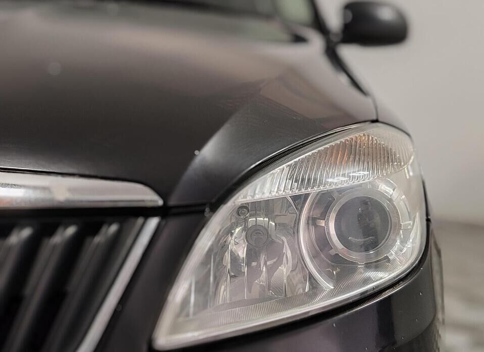 Skoda Fabia, II Рестайлинг 1.6 AT (105 л.с.)