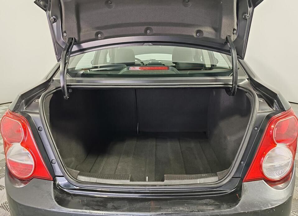 Chevrolet Aveo 1.6 AT (115 л.с.)