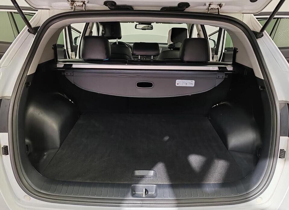 Kia Sportage, IV Рестайлинг 2.0 AT (150 л.с.)