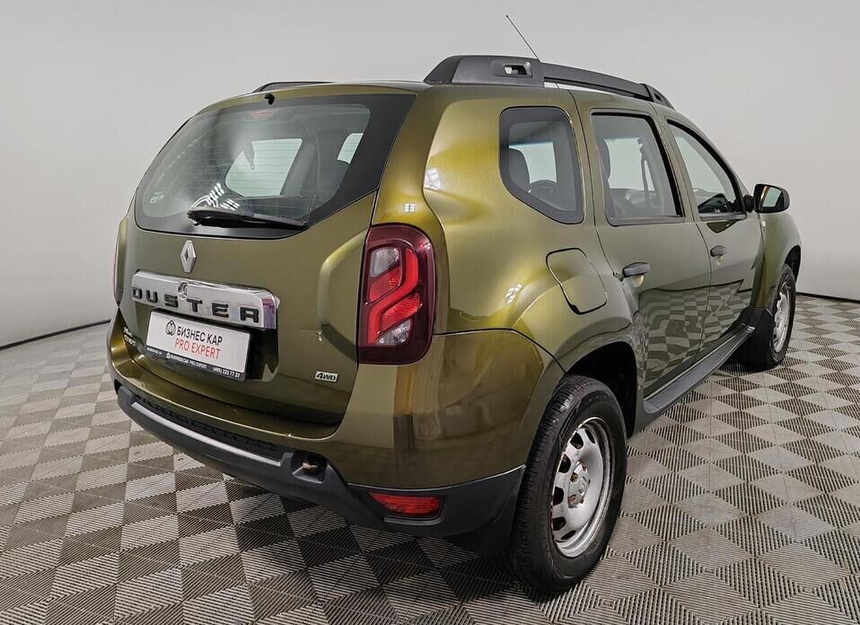 Renault Duster 2.0 AT (143 л.с.) 4WD