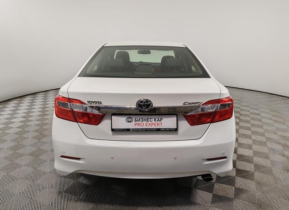 Toyota Camry, VII (XV50) 2.5 AT (181 л.с.)