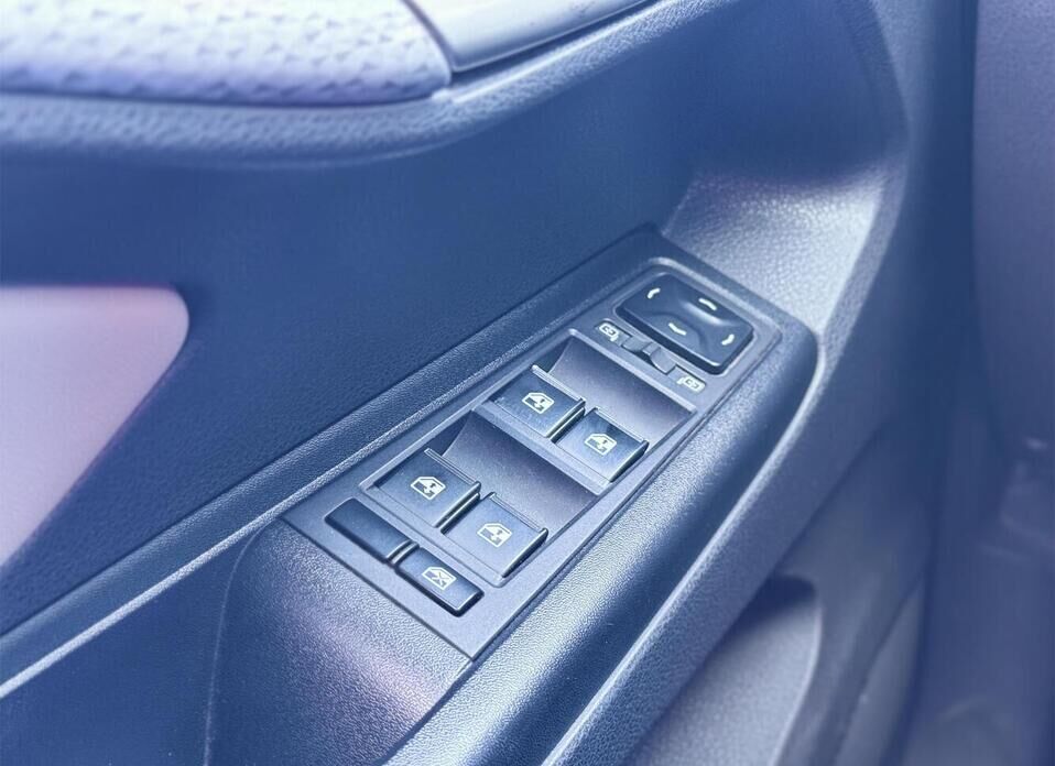 LADA (ВАЗ) Vesta, I Рестайлинг SW Cross 1.6 CVT (113 л.с.)