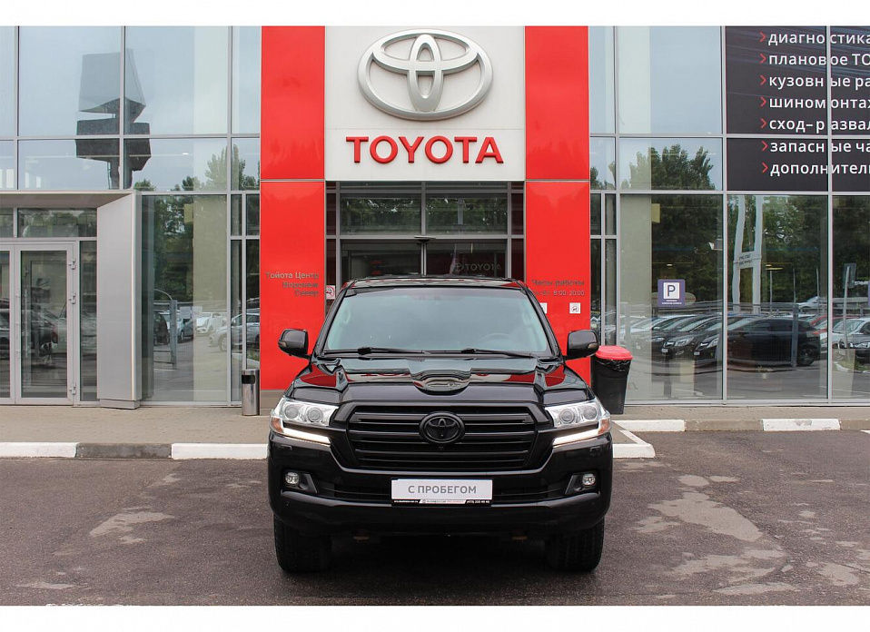 Toyota Land Cruiser, 200 Series Рестайлинг 2 4.5d AT (249 л.с.) 4WD
