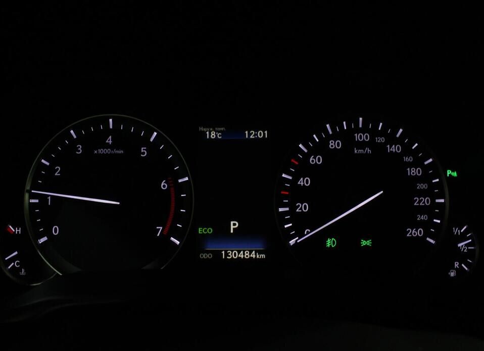 Lexus RX, IV 200t 2.0 AT (238 л.с.) 4WD