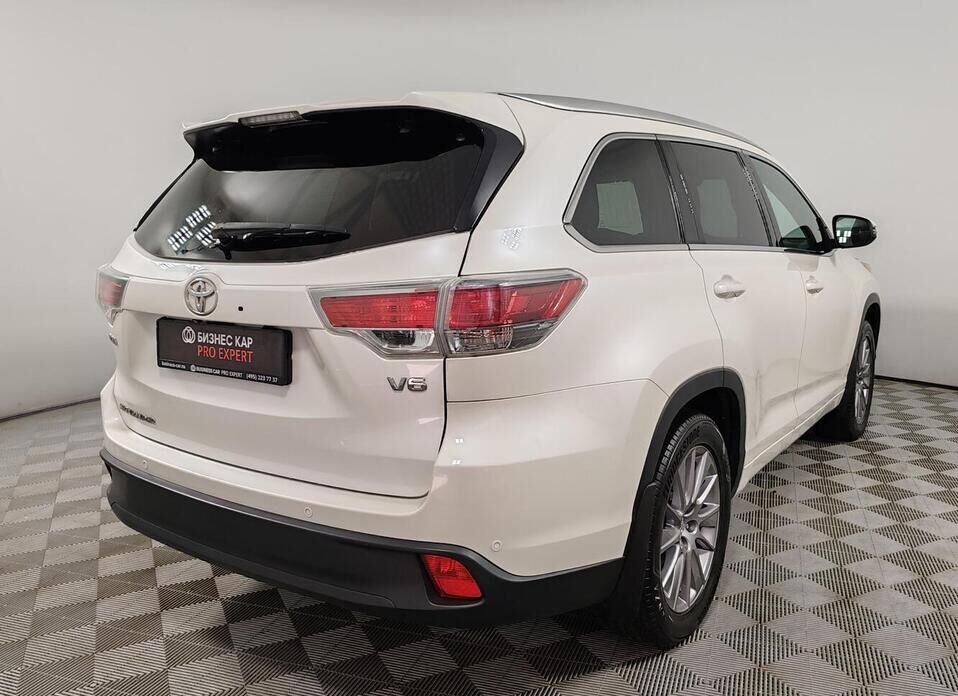 Toyota Highlander 3.5 AT (249 л.с.) 4WD