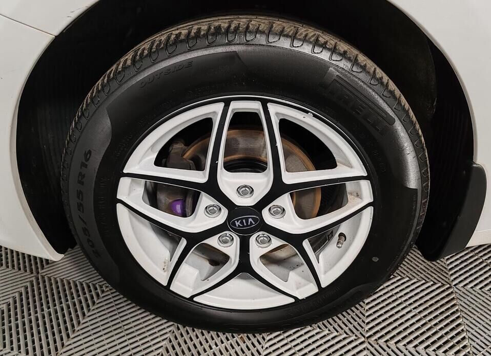 Kia Ceed 1.6 AT (130 л.с.)