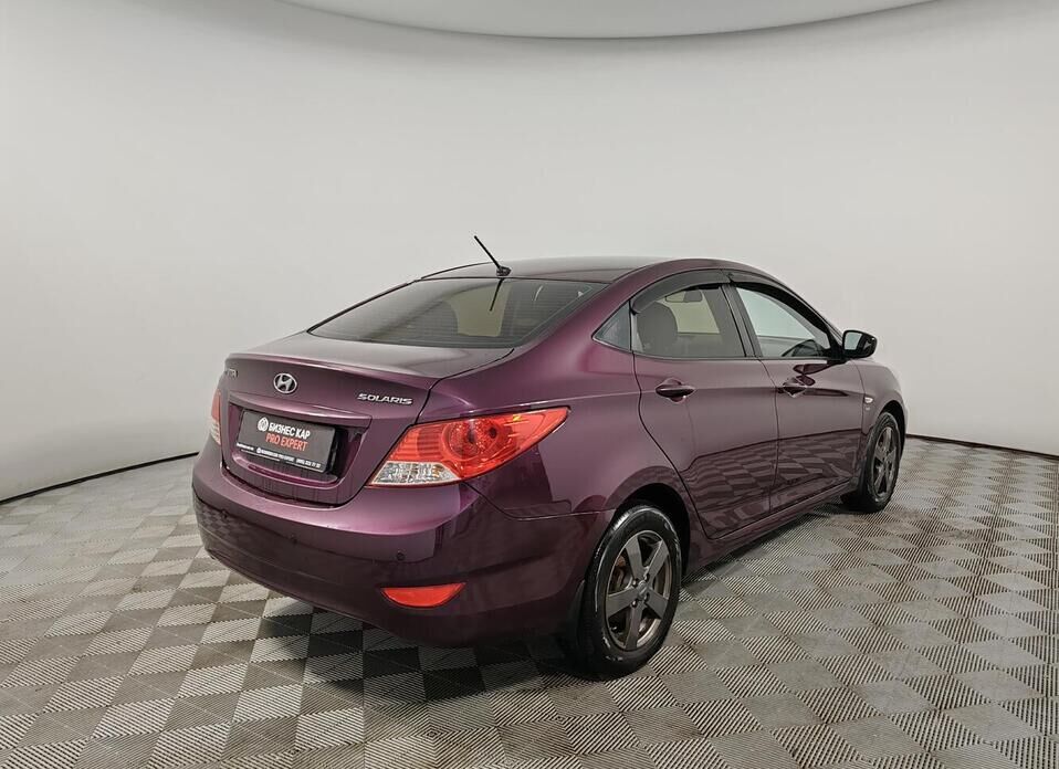Hyundai Solaris, I Рестайлинг 1.6 AT (123 л.с.)