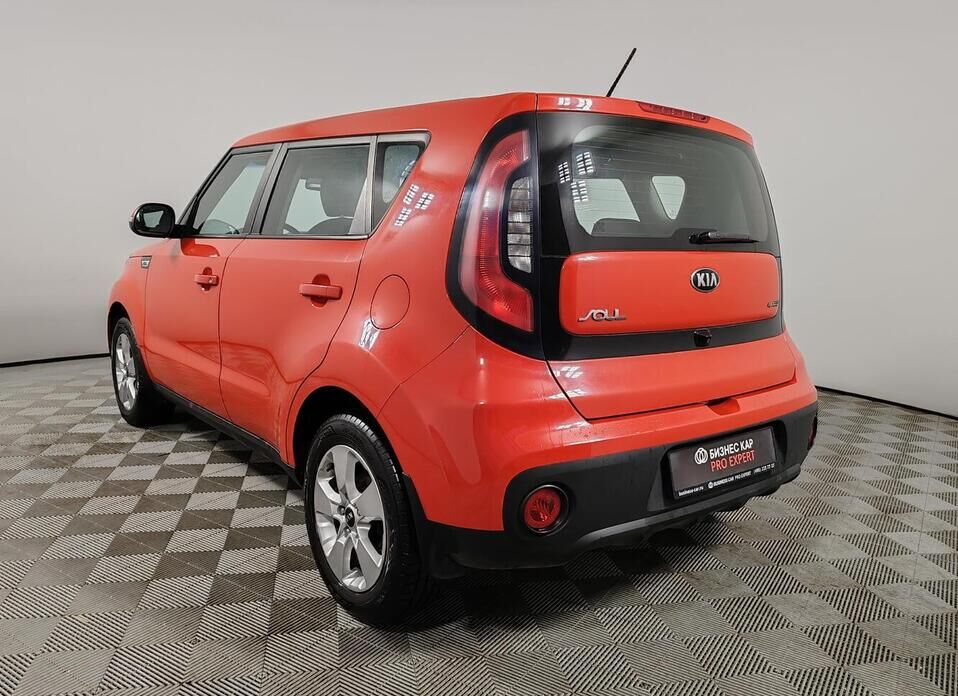 Kia Soul, II Рестайлинг 1.6 AT (124 л.с.)