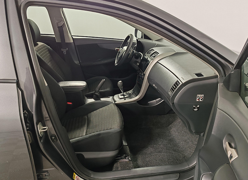 Toyota Corolla, X (E140, E150) AMT 1.6 AMT (124 л.с.)