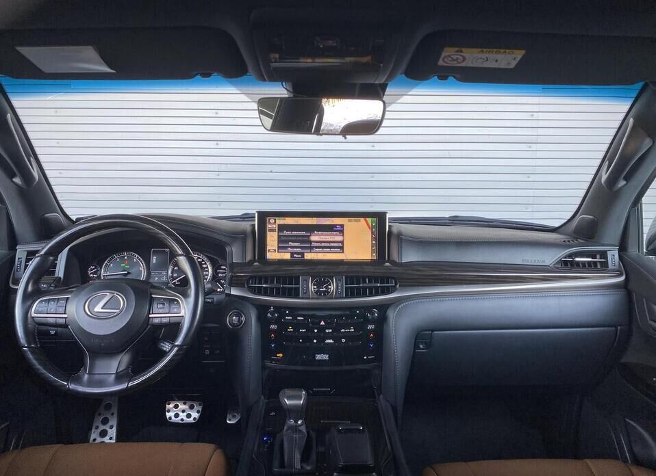 Lexus LX, III Рестайлинг 2 570 5.7 AT (367 л.с.) 4WD