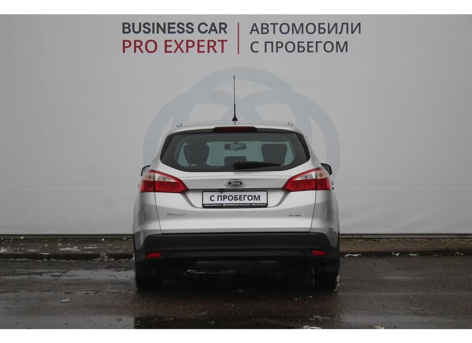 Ford Focus, III 1.6 AMT (125 л.с.)