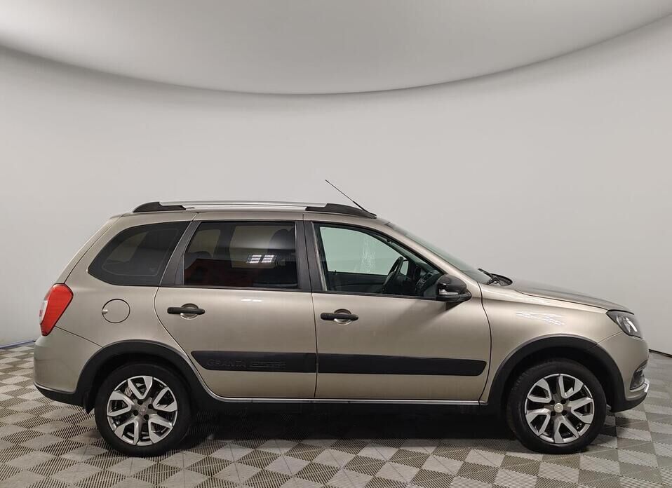 LADA (ВАЗ) Granta Cross 1.6 AMT (106 л.с.)