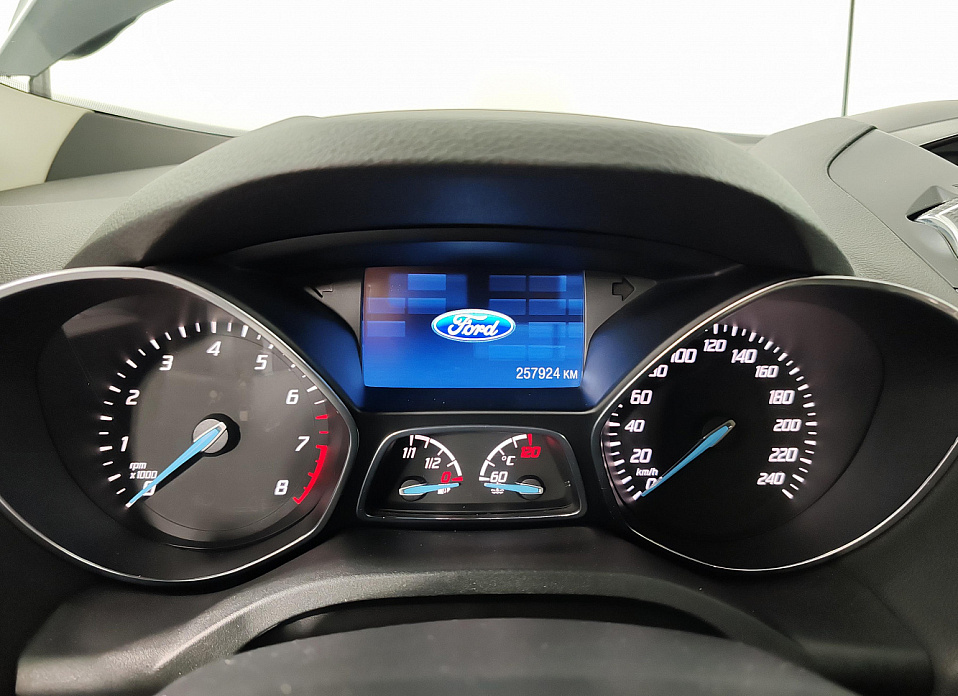 Ford Kuga, II 1.6 AT (150 л.с.) 4WD