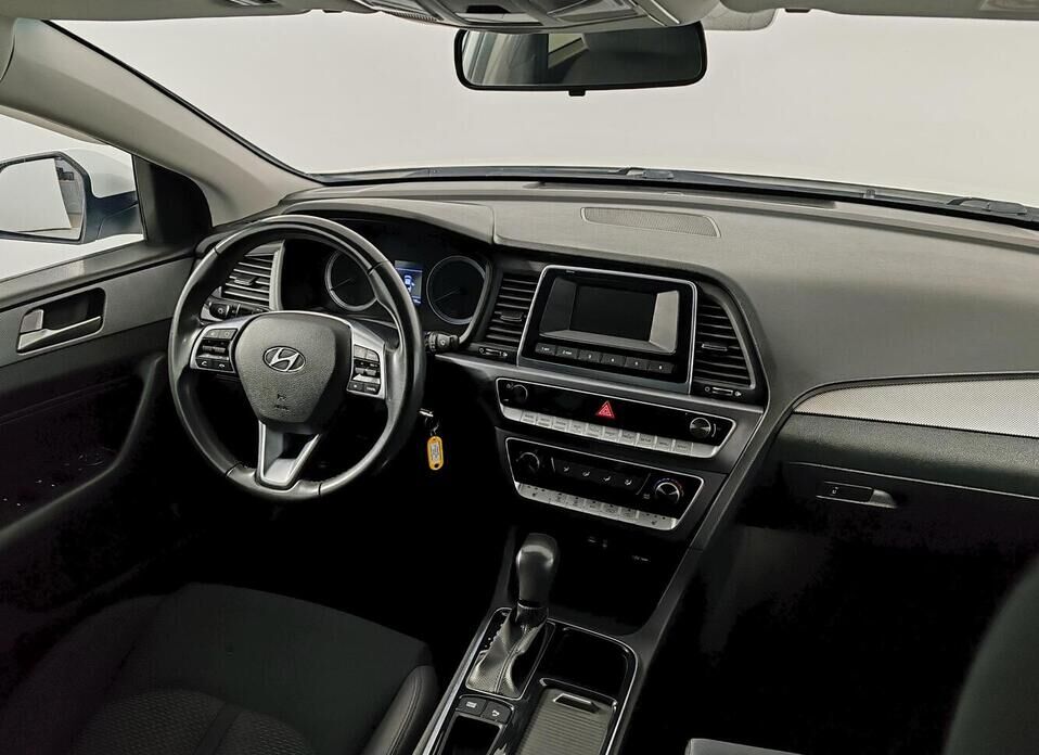 Hyundai Sonata, VII (LF) Рестайлинг 2.0 AT (150 л.с.)