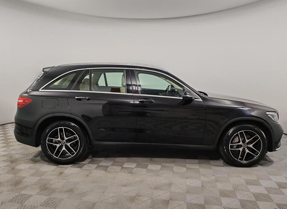 Mercedes-Benz GLC, I (X253) 300 2.0 AT (245 л.с.) 4WD