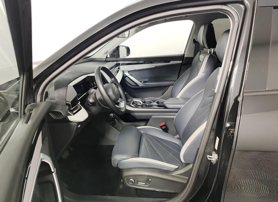 Geely Atlas, II 2.0 AMT (200 л.с.)