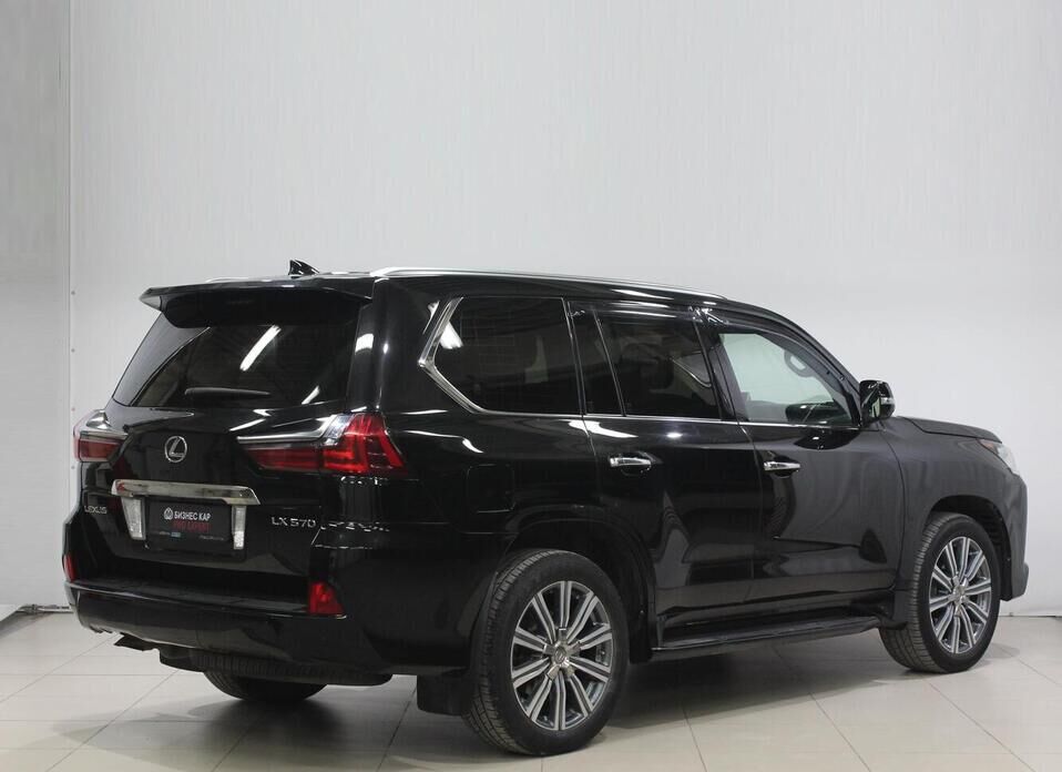 Lexus LX, III Рестайлинг 2 570 5.7 AT (367 л.с.) 4WD