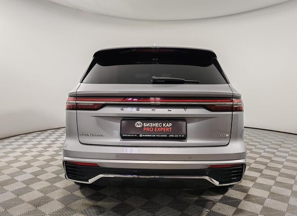 Geely Monjaro 2.0 AT (238 л.с.) 4WD