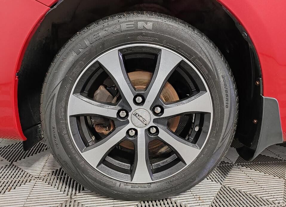 Toyota Corolla, X (E140, E150) Рестайлинг 1.6 MT (124 л.с.)