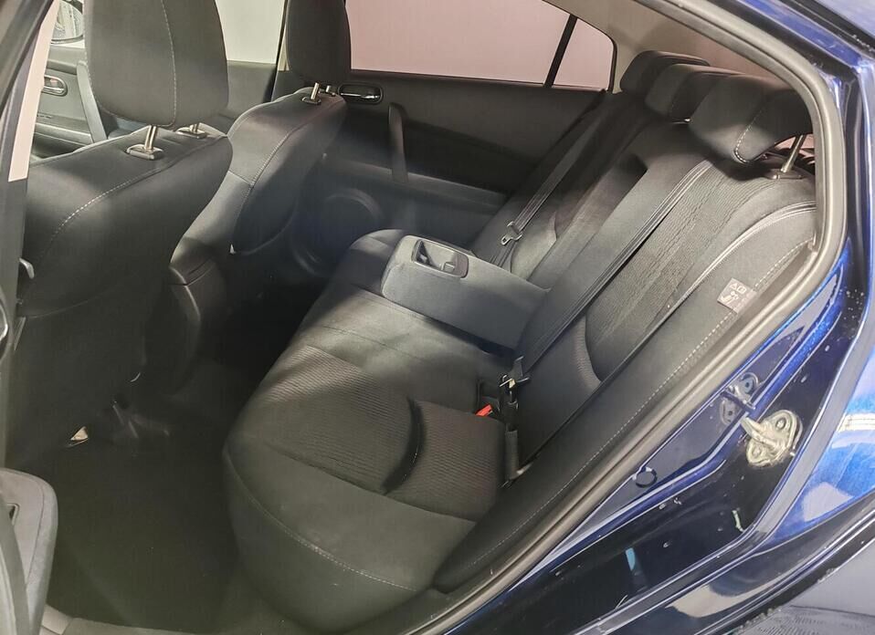 Mazda 6, II (GH) Рестайлинг 1.8 MT (120 л.с.)