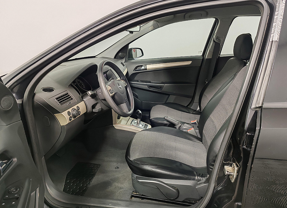 Opel Astra, H Рестайлинг 1.6 AMT (115 л.с.)