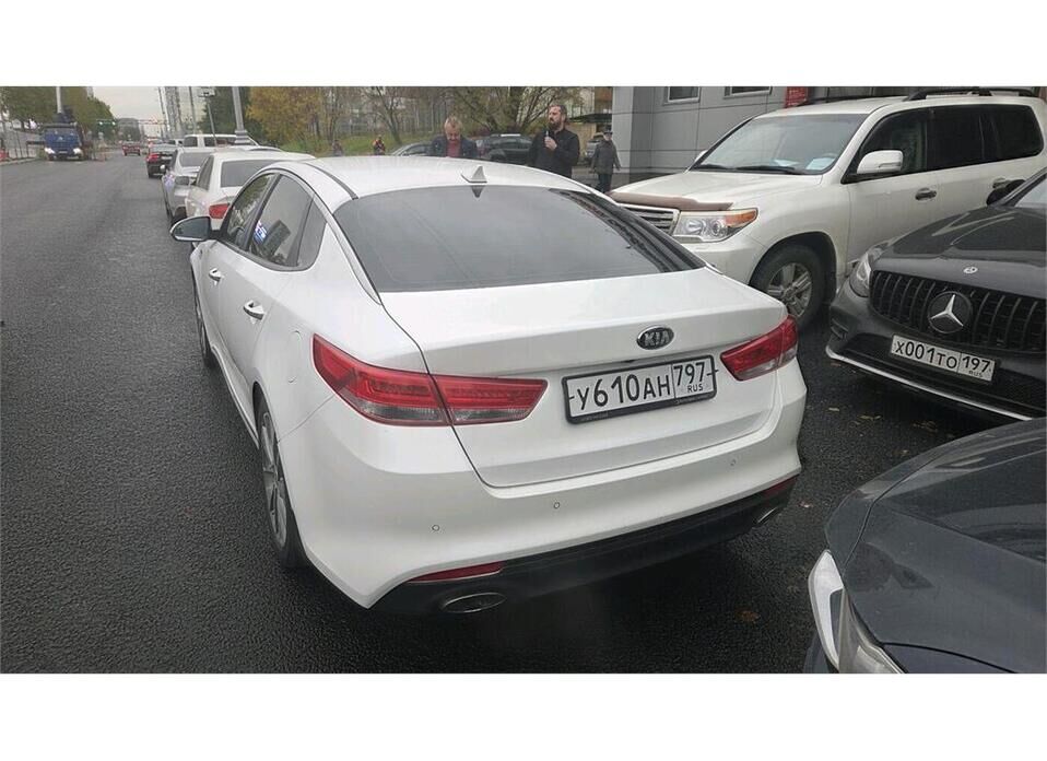 Kia Optima, IV 2.4 AT (188 л.с.)