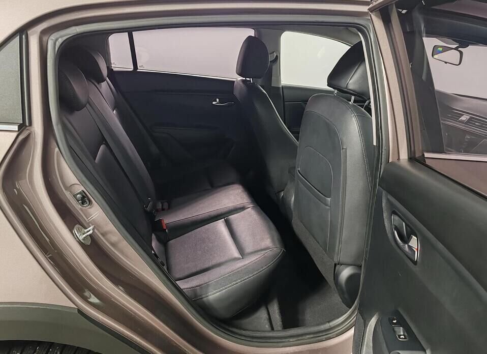 Kia Rio, IV X-Line 1.6 AT (123 л.с.)