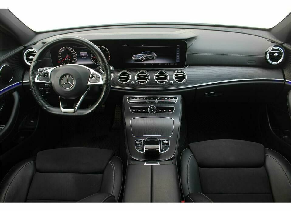 Mercedes-Benz E-Класс 200 2.0 AT (184 л.с.)
