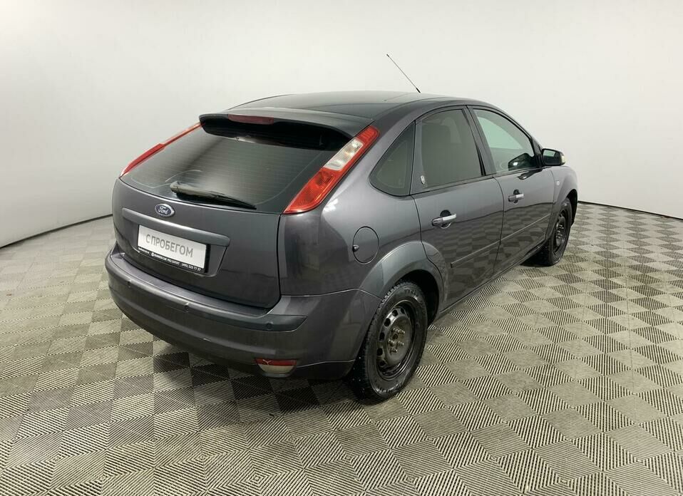 Ford Focus 2.0 AT (145 л.с.)