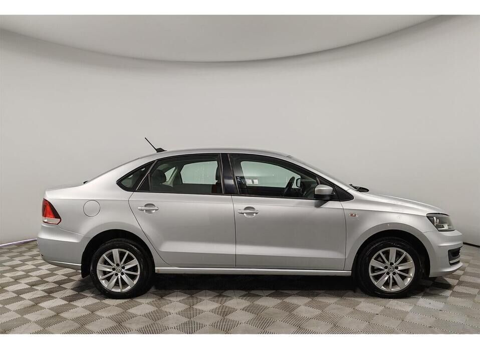 Volkswagen Polo, V Рестайлинг 1.6 MT (110 л.с.)