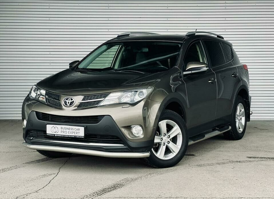 Toyota RAV4 2.2d AT (149 л.с.) 4WD