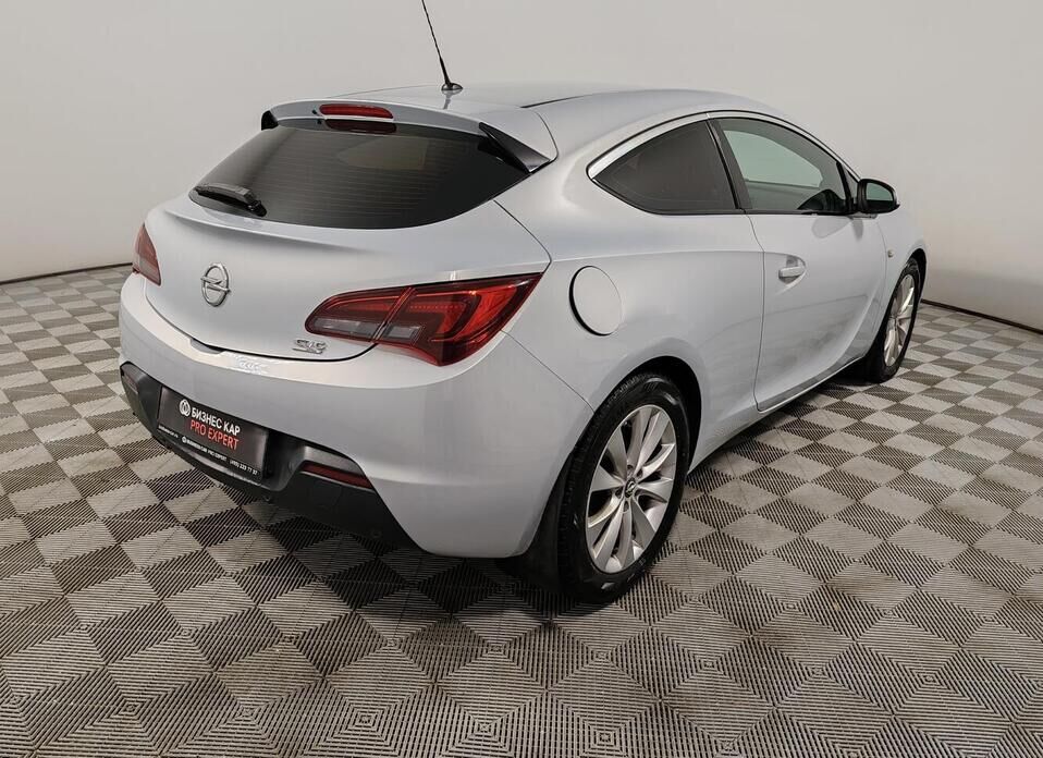 Opel Astra, J Рестайлинг GTC 1.6 MT (180 л.с.)